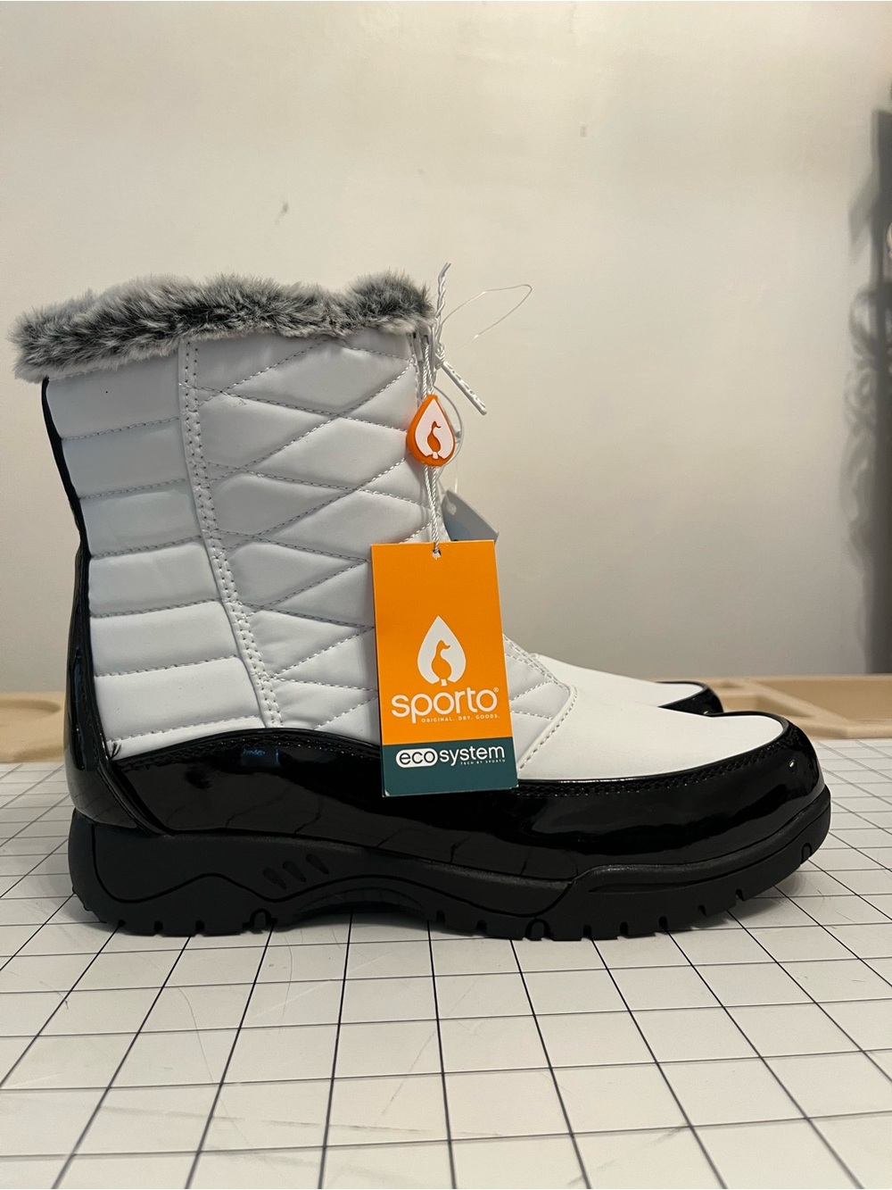 Sporto White and Black Quilted Winter Boot with Faux Fur Cuff